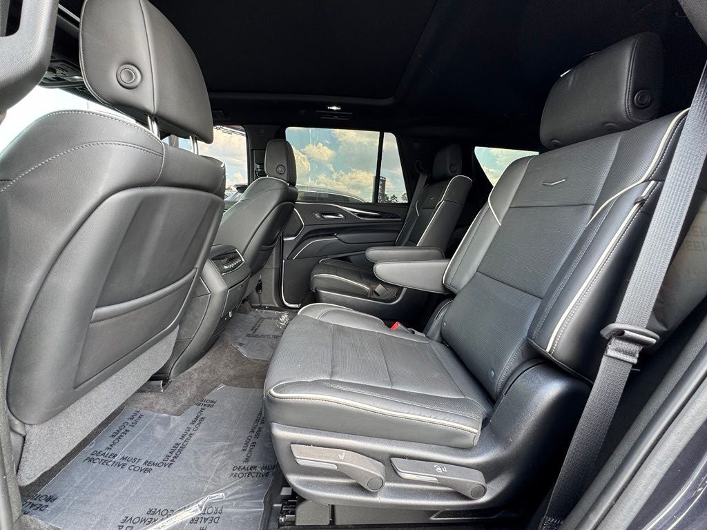 2022 Cadillac Escalade Sport