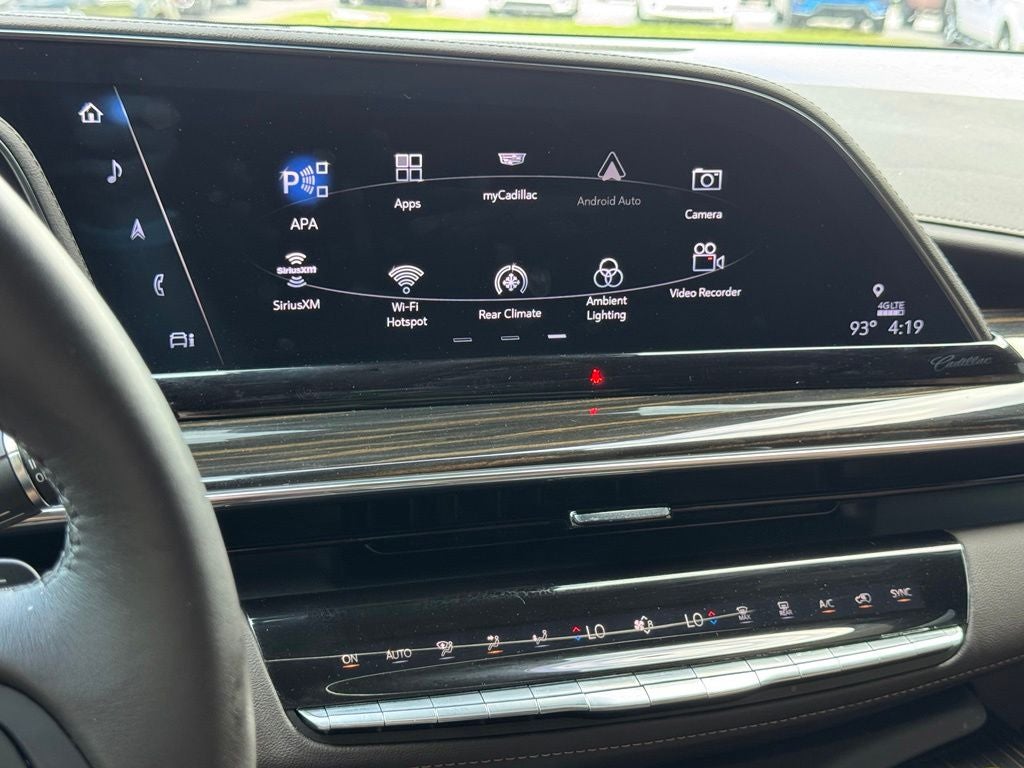 2024 Cadillac Escalade Sport