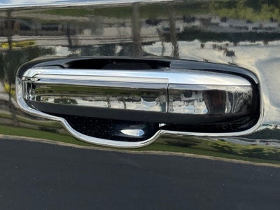 2022 Cadillac Escalade ESV Premium