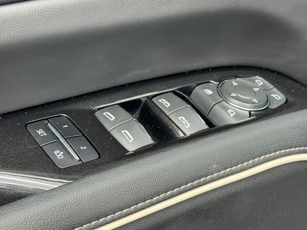 2022 Cadillac Escalade ESV Premium