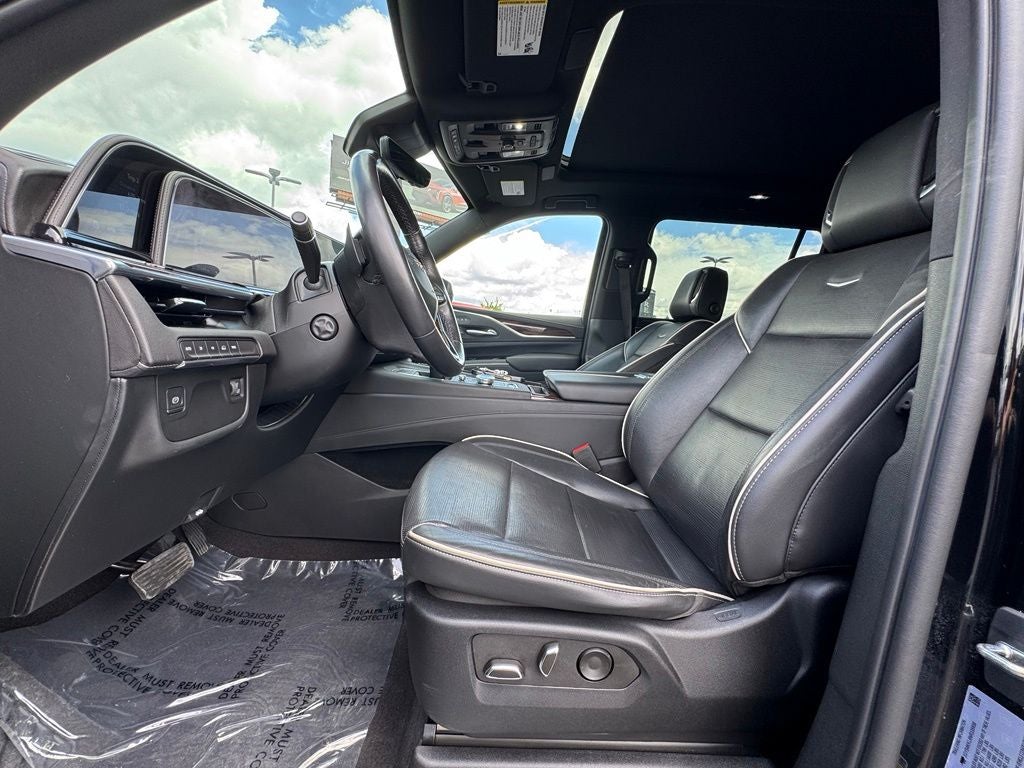2022 Cadillac Escalade ESV Premium