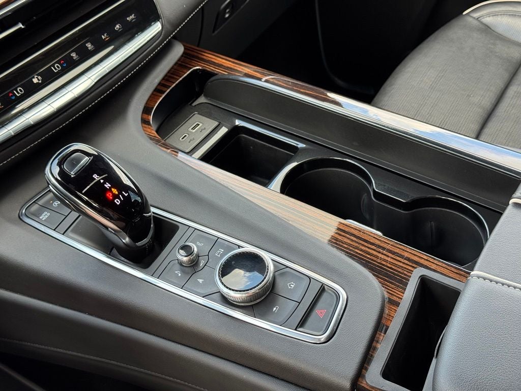 2022 Cadillac Escalade ESV Premium