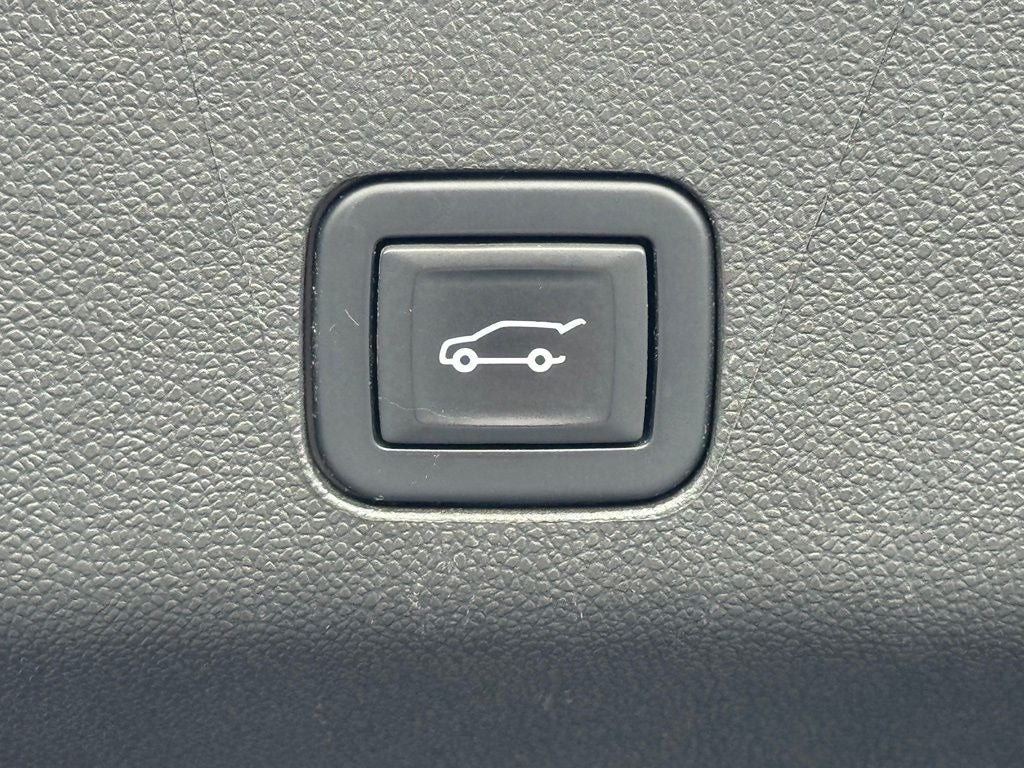 2022 Cadillac Escalade ESV Premium