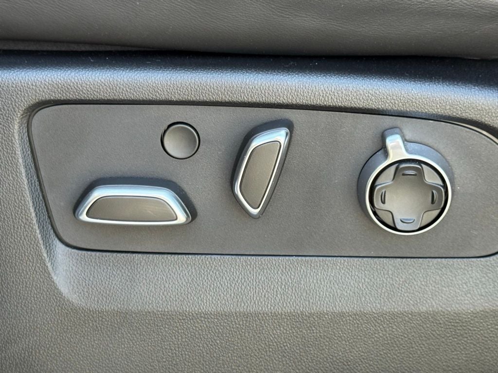 2024 Cadillac Escalade ESV Sport Platinum