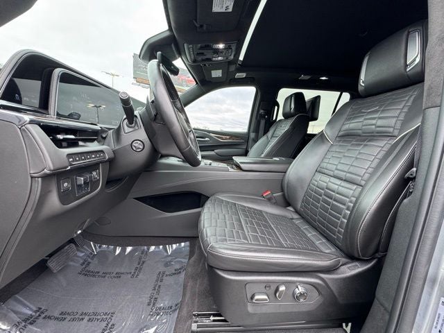 2023 Cadillac Escalade ESV Sport Platinum