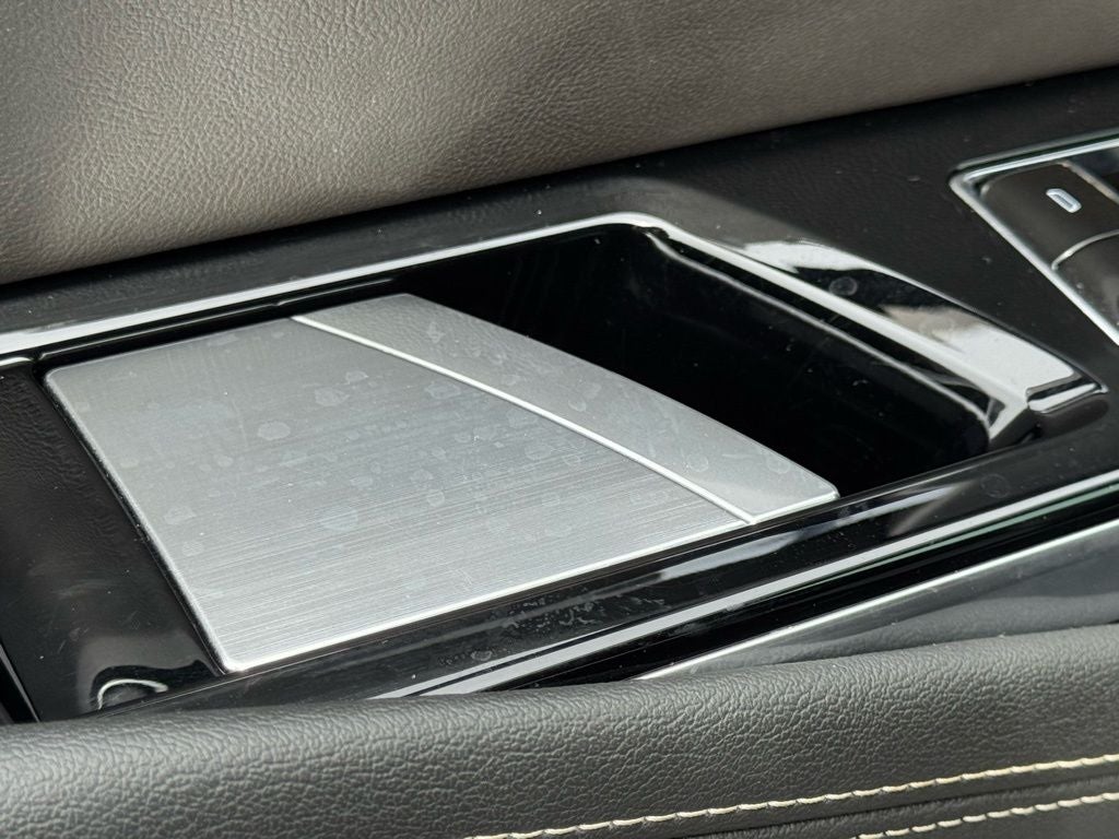 2025 Cadillac Escalade Premium Luxury