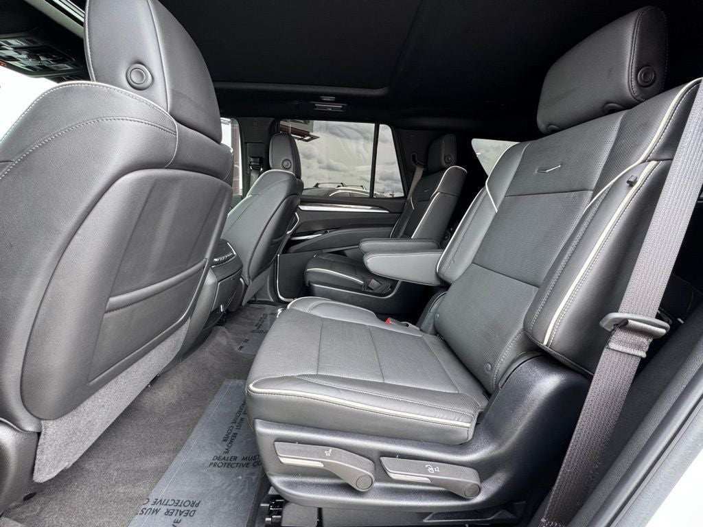 2025 Cadillac Escalade Premium Luxury