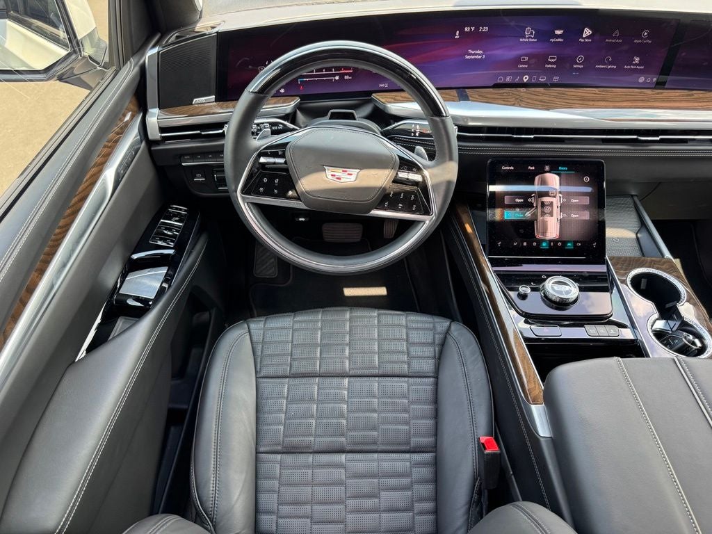 2025 Cadillac Escalade Sport Platinum