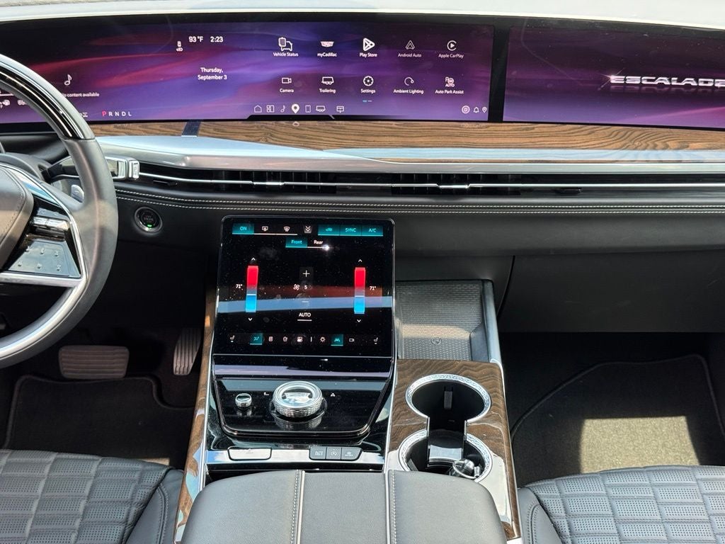 2025 Cadillac Escalade Sport Platinum