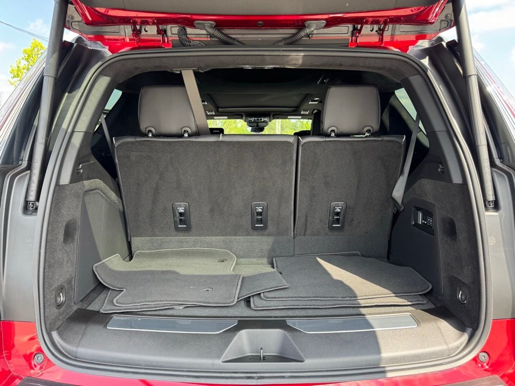 2025 Cadillac Escalade V-Series