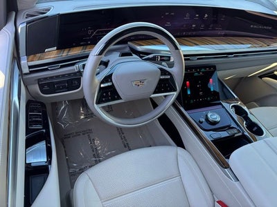 2025 Cadillac Escalade ESV Sport Platinum