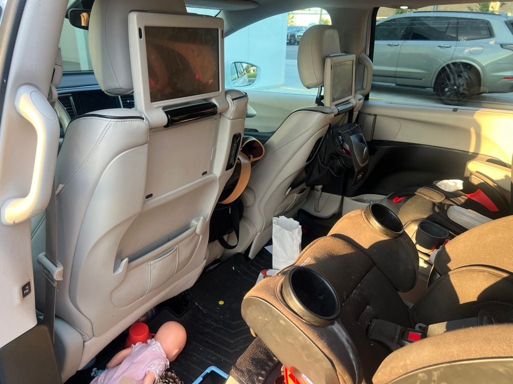 2018 Chrysler Pacifica Hybrid Limited