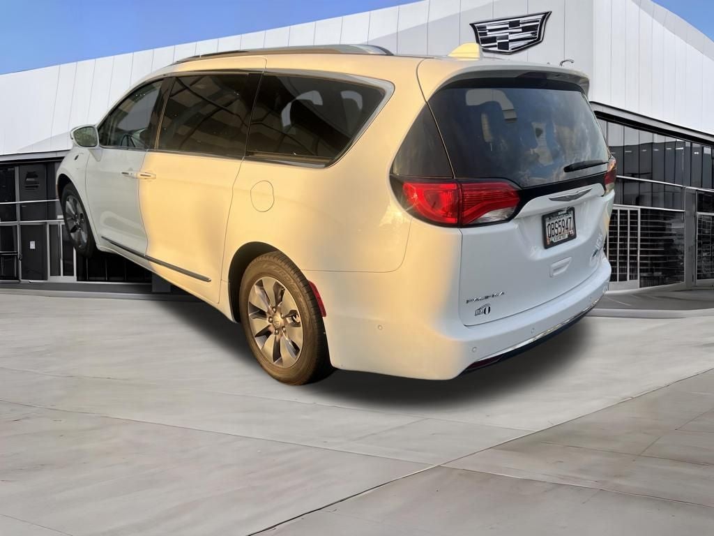 2018 Chrysler Pacifica Hybrid Limited