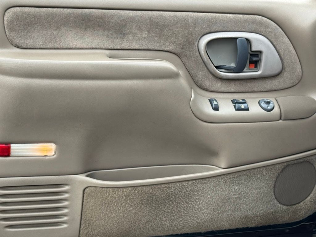 1996 Chevrolet C/K 1500 Base