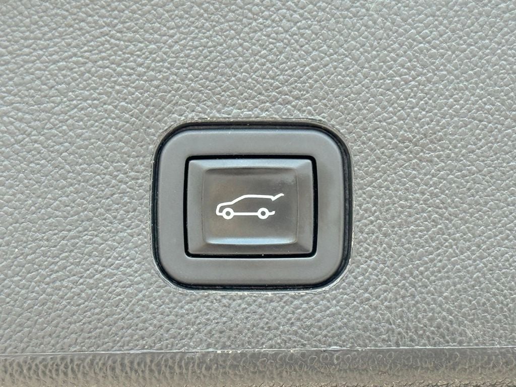 2016 Cadillac SRX Performance