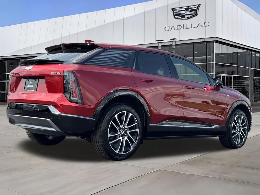 2025 Cadillac OPTIQ Sport 2