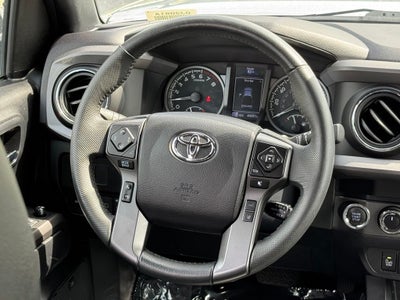 2022 Toyota Tacoma TRD Sport V6