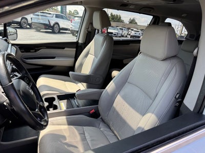 2019 Honda Odyssey Elite