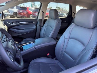 2021 Buick Enclave Essence