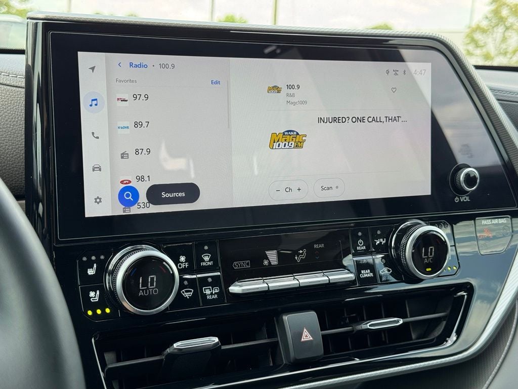 2025 Toyota Highlander Platinum
