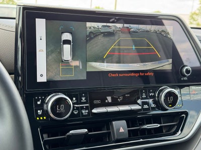 2025 Toyota Highlander Platinum