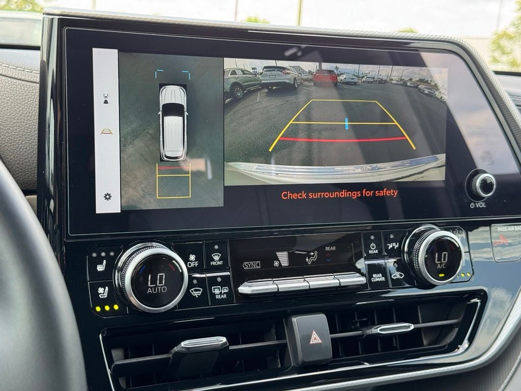 2025 Toyota Highlander Platinum