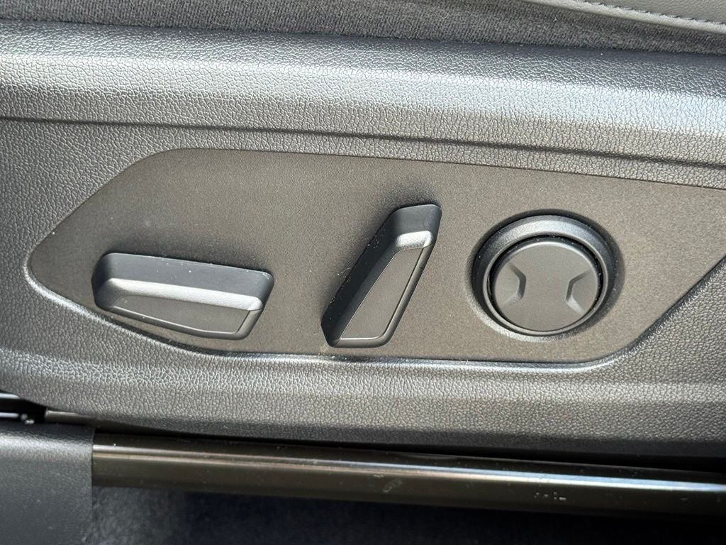 2024 Kia Sorento X-Line EX
