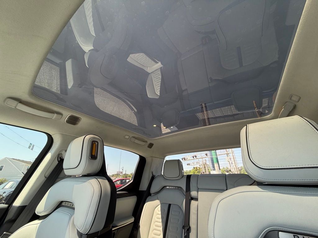 2022 Rivian R1T Adventure