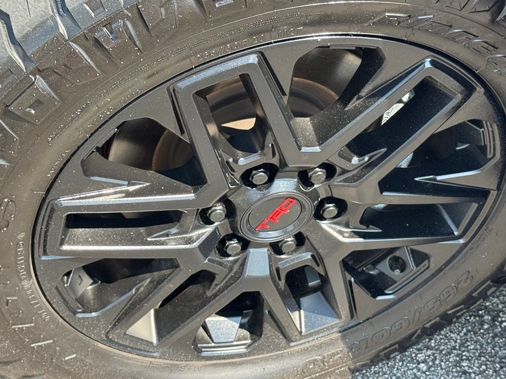 2024 Toyota Sequoia SR5