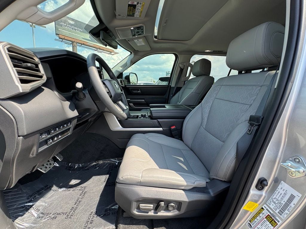 2024 Toyota Sequoia SR5