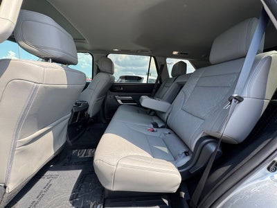 2024 Toyota Sequoia SR5