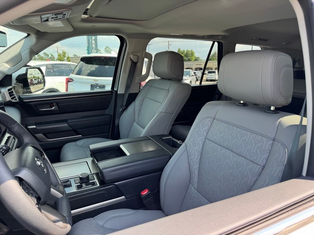 2024 Toyota Sequoia SR5