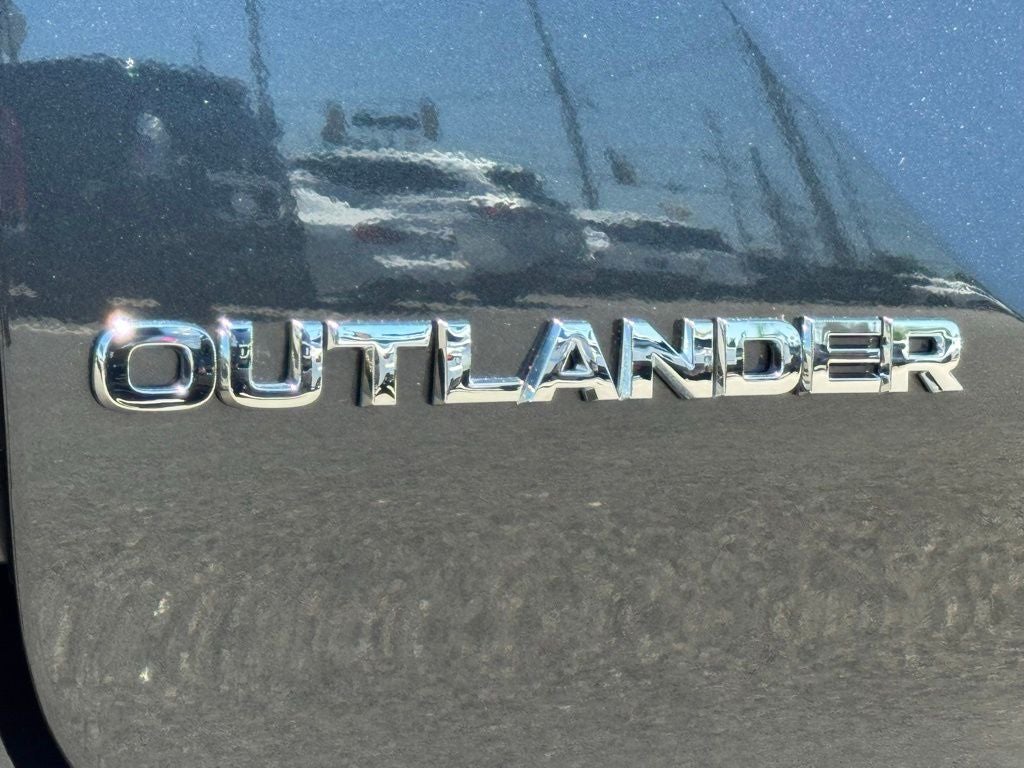 2025 Mitsubishi Outlander SEL
