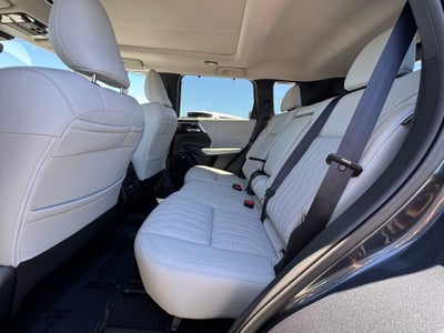 2025 Mitsubishi Outlander SEL