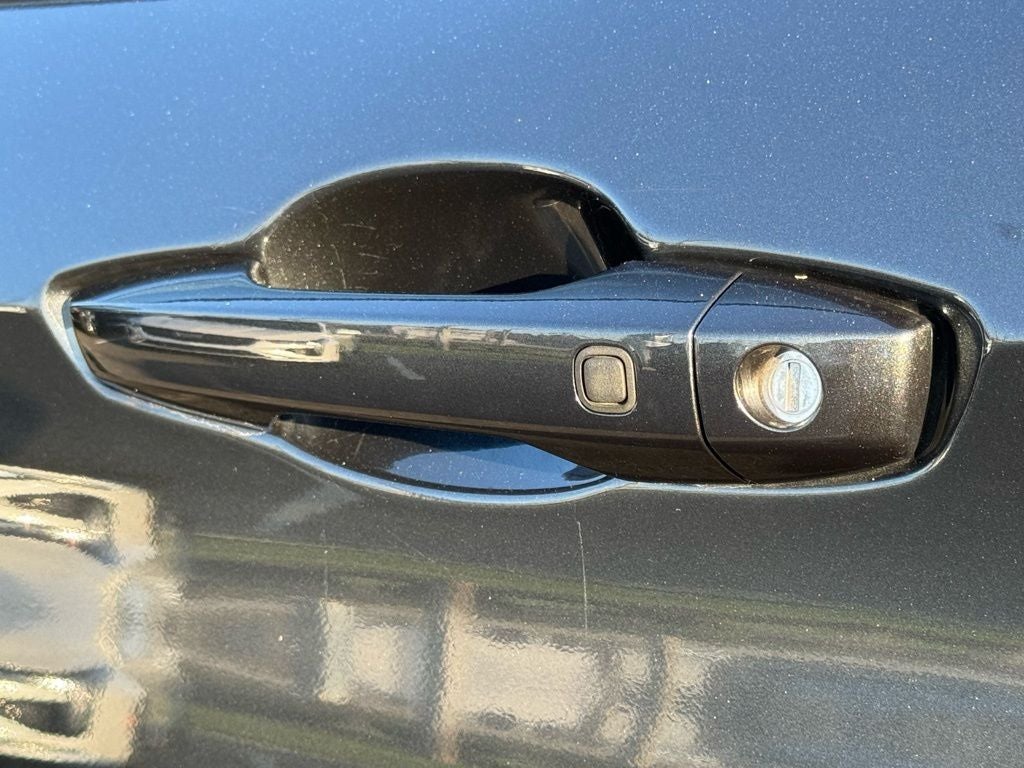 2025 Mitsubishi Outlander PHEV SE