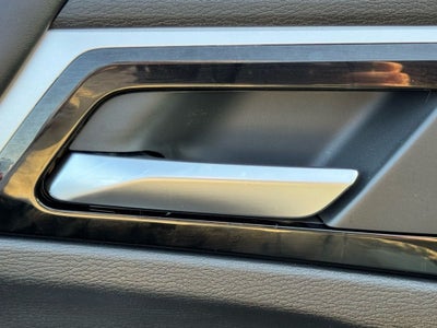 2025 Mitsubishi Outlander PHEV SE