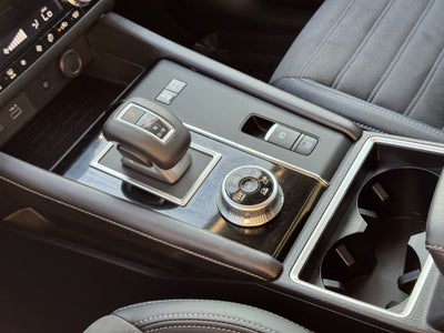 2025 Mitsubishi Outlander PHEV SE