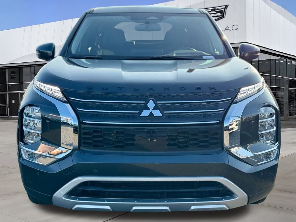 2025 Mitsubishi Outlander PHEV SE