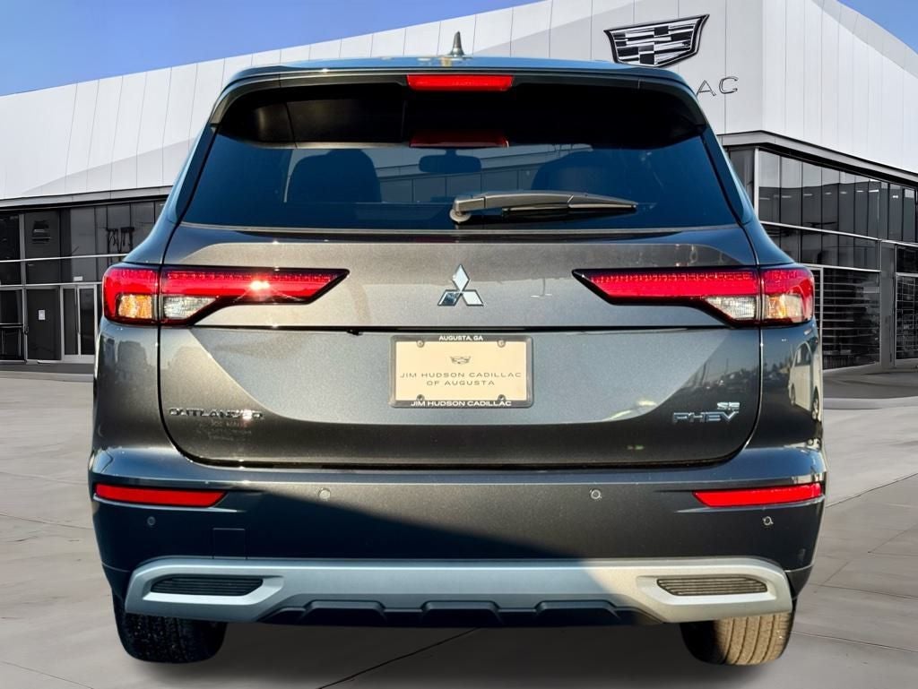 2025 Mitsubishi Outlander PHEV SE