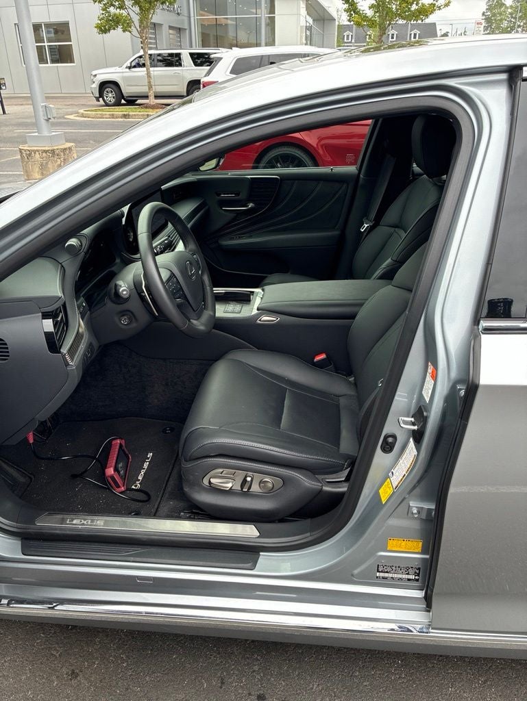 2024 Lexus LS 500 Base