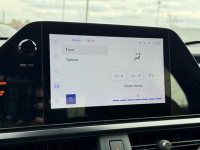 2023 Lexus UX 250h Premium