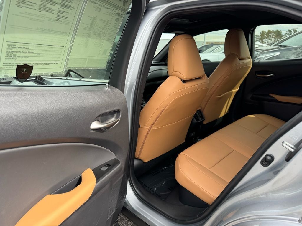 2023 Lexus UX 250h Premium