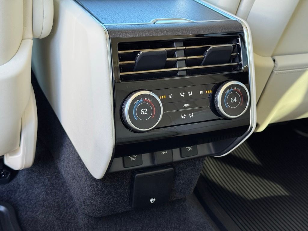 2024 Land Rover Range Rover Autobiography