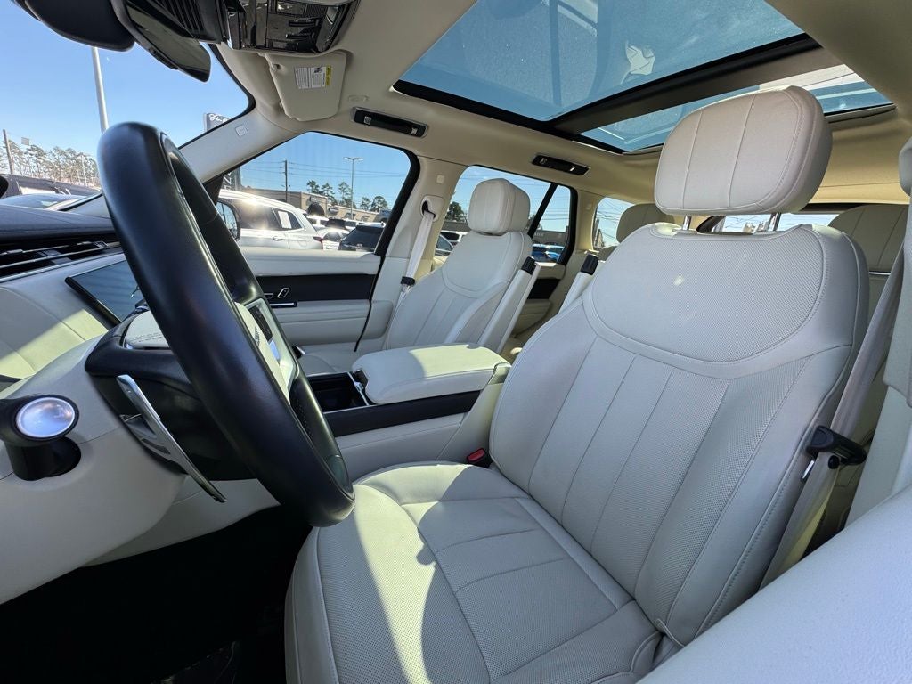 2023 Land Rover Range Rover SE
