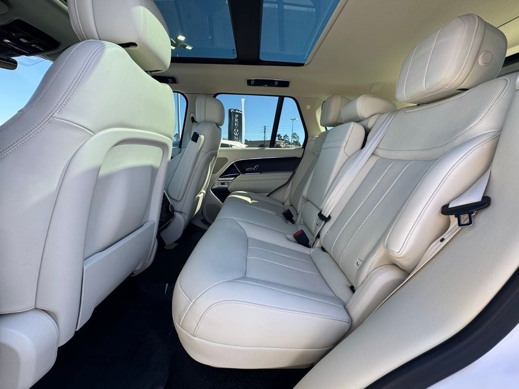 2023 Land Rover Range Rover SE