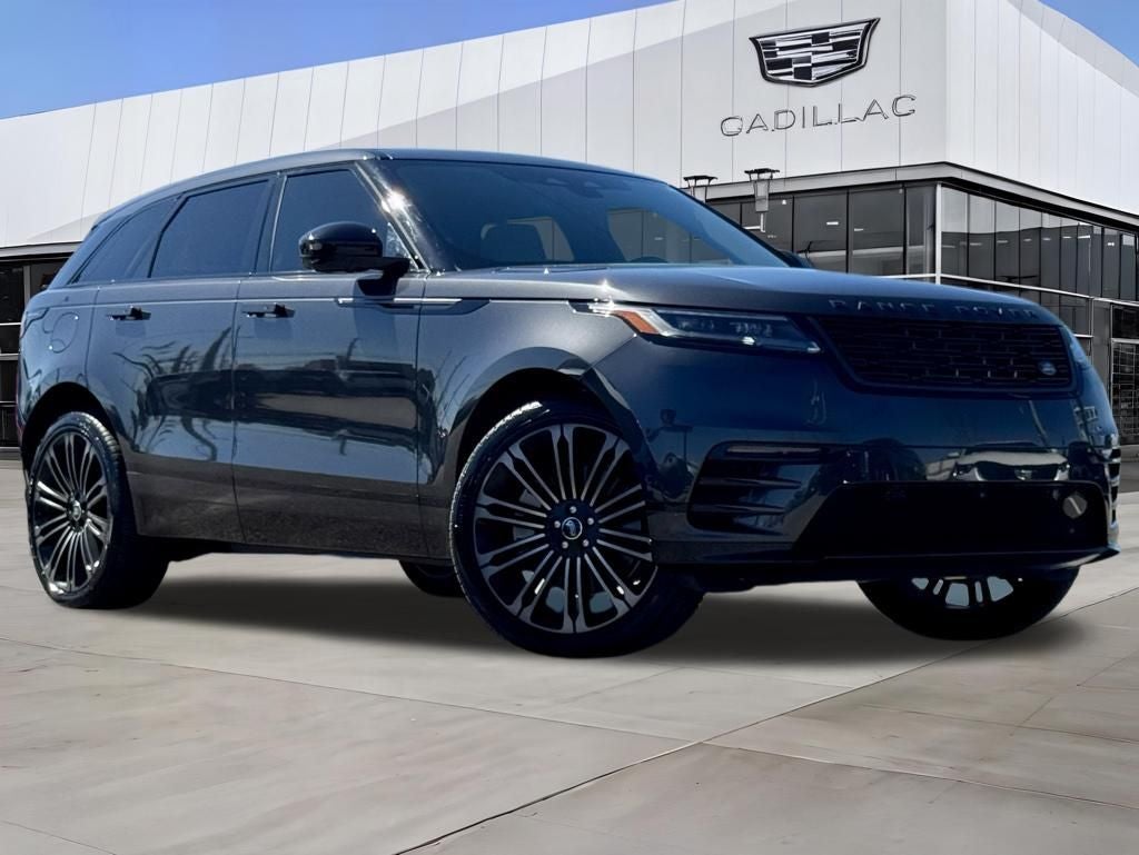 2026 Land Rover Range Rover Velar Dynamic SE
