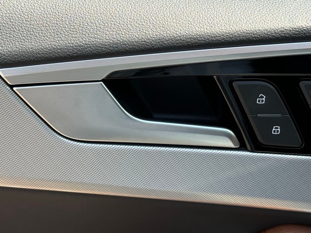 2025 Audi A5 Sportback 45 S line Premium quattro