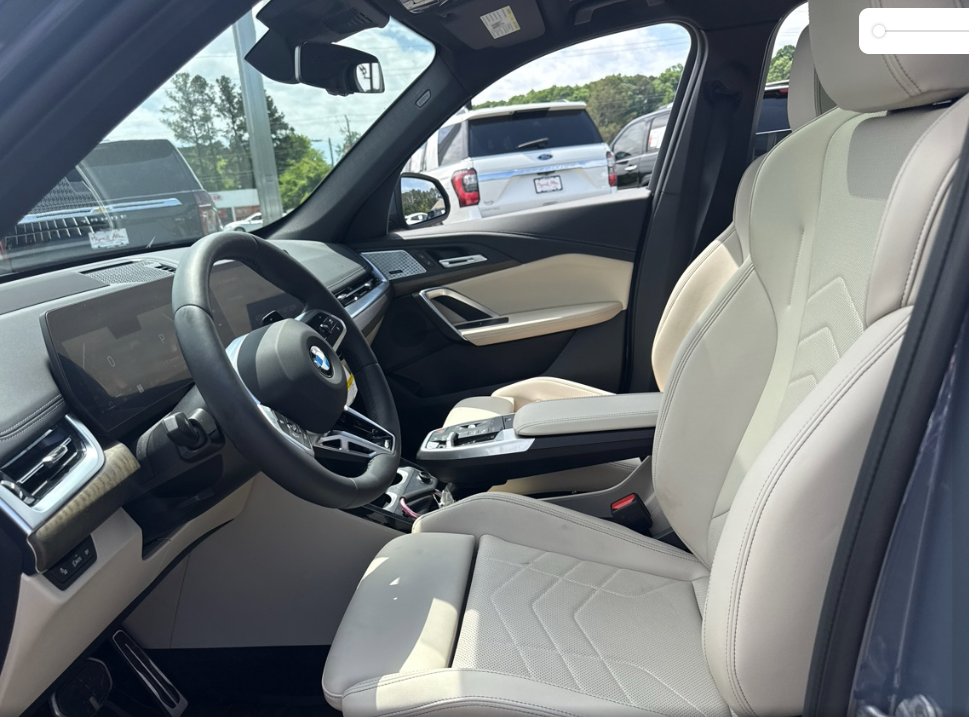 2025 BMW X1 xDrive28i