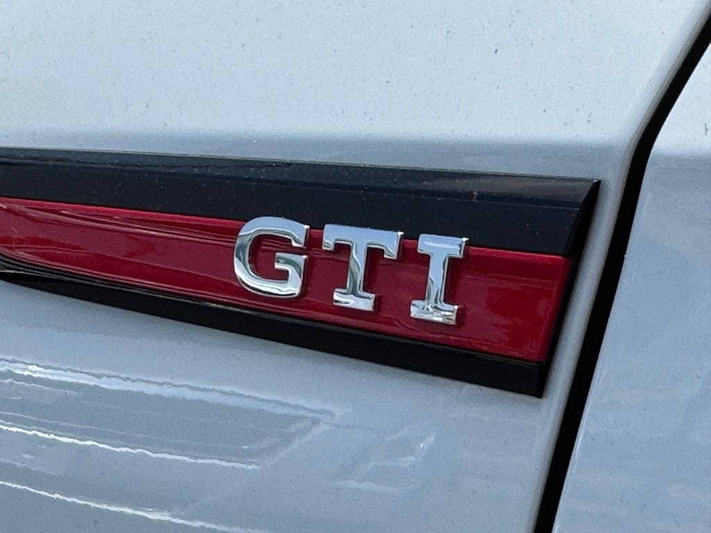 2023 Volkswagen Golf GTI 2.0T SE