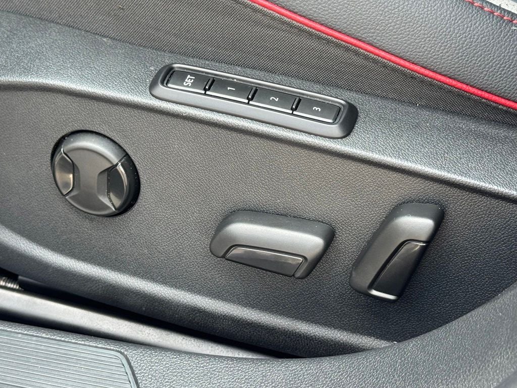 2023 Volkswagen Golf GTI 2.0T SE